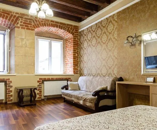 Spirit Of Old Main Square * Leópolis