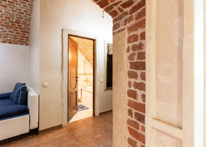 Spirit Of Old Main Square شقة